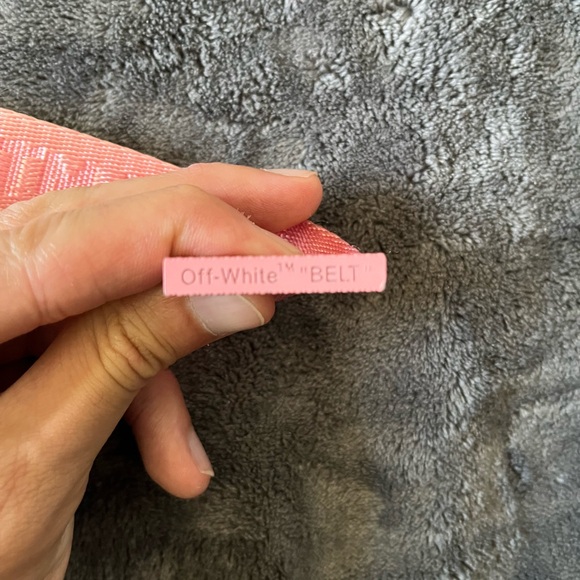 Off white Industrial Belt - Picture 2 of 8